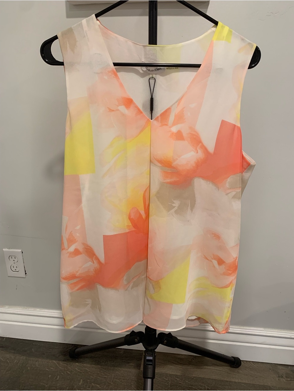 Calvin Klein Floral Sheer V-Neck Sleeveless Top - Coral/Yellow -GB014